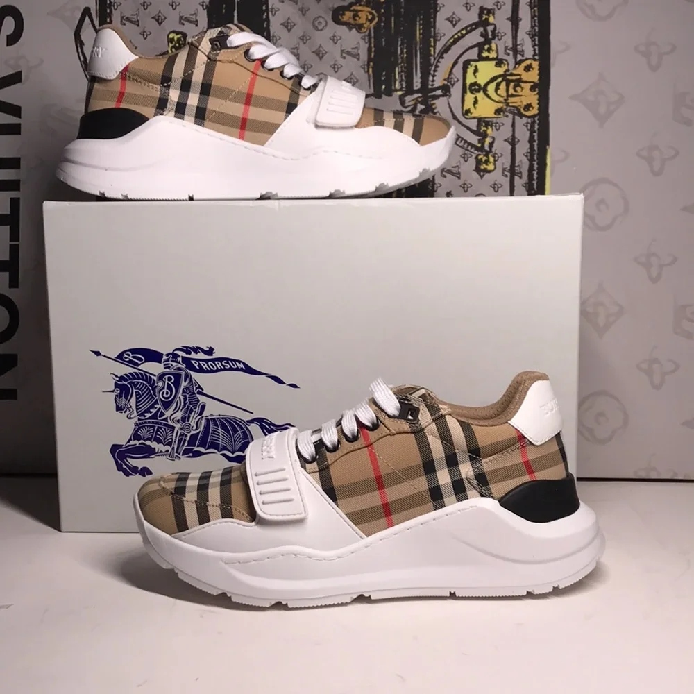 New Authentic Burberry Vintage Check Sneakers Size 38 - Picture 9 of 11